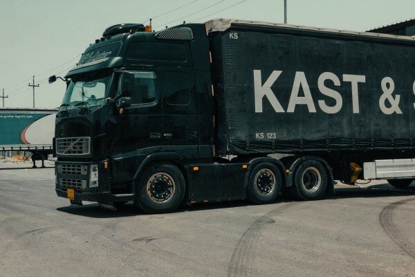 Melhores práticas de seguro para transporte de carga - análise comparativa