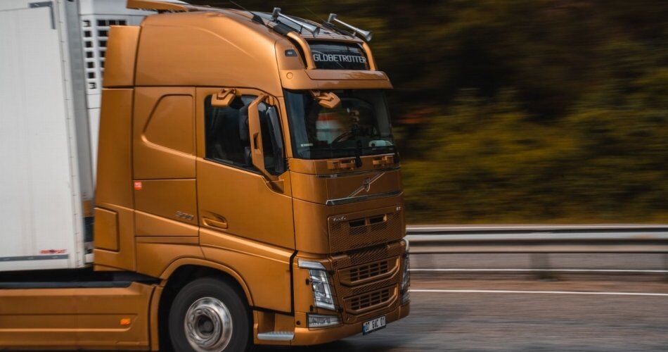 Transporte dedicado: 7 segredos insiders e acionáveis